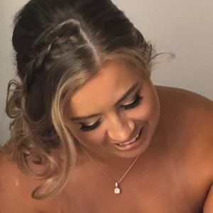 Meet your Posher, Alexandrea